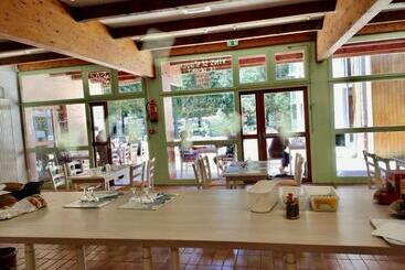 ユースホステル Le Pont Du Moulin