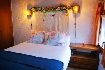 הוסטל Refugi De Muntanya Els Masets