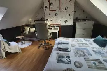 Aamiaismajoitus (B&B) La Maison Du Roi Vives Eaux