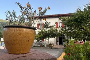 פנסיון Chambres D Hôtes Etche Iza