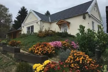 Majatalo Jókai Vendégház Homokkomárom