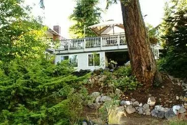 Bed and Breakfast Linda S By The Lake