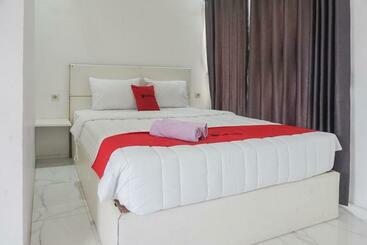 Hotel Reddoorz Syariah @ Raya Punten Batu