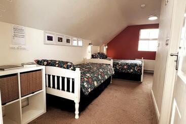 膳宿费 Into The Burren