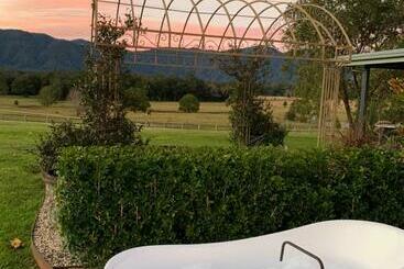 Pensão Thamarra Cottage