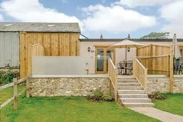 Resort Larkshayes Cottages