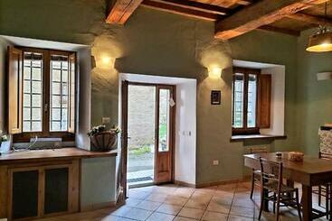 Bed and Breakfast La Casetta Di Bruno Sul Passo Della Futa