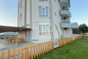 هتل آپارتمان Myraroofbutik Apart