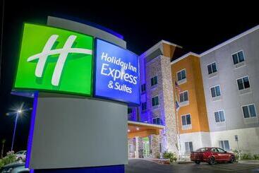 فندق Holiday Inn Express & Suites Raymondville By Ihg