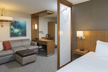 هتل آپارتمان Hyatt Place Canton