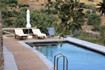 Kea Village Suites & Villas
