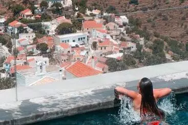 Kea Village Suites & Villas