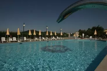 فندق Antico Borgo I Cancelli