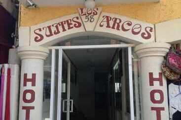 בית מלון כפרי Suites Los Arcos