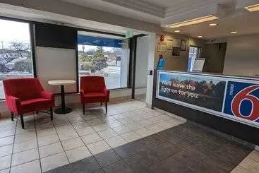 Motel 6 Leominster, Ma