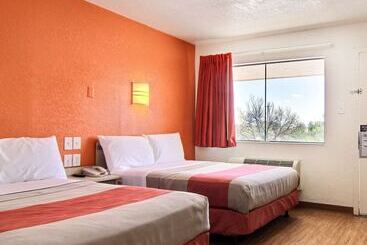 Motel 6owensboro, Ky