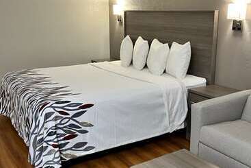 Мотель Red Roof Inn Greencastle South   Cloverdale