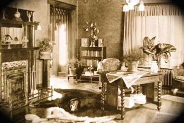 Alaska Heritage House Bed And Breakfast