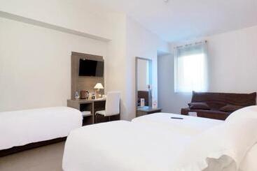 酒店 Kyriad Saint Chely D Apcher  Aire De La Lozere