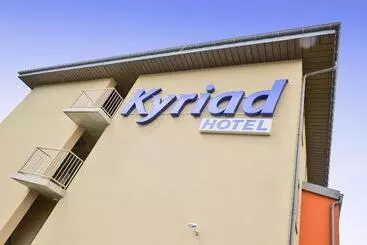 Hotel Kyriad Saint Chely D Apcher Aire De La Lozere