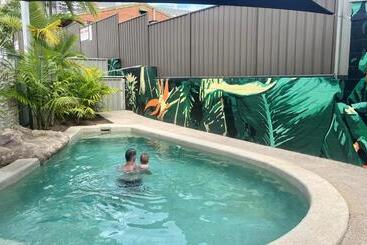 Nambour Heights Motel