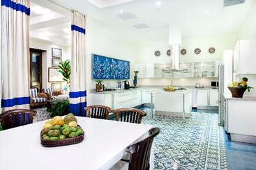 استراحتگاه Casas Del Xvi