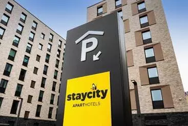 Staycity Aparthotels Frankfurt Airport