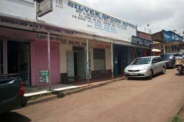 Silver Spoon Motel