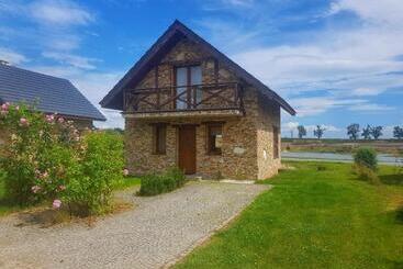 Bed and Breakfast Miłocin Park Centrum Wypoczynkowo Konferencyjne