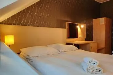 Otel Kłodawskie Wzgórze