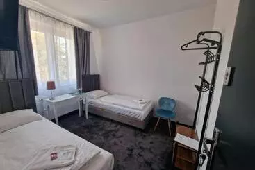 پانسیون Snow Queen