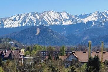 تختخواب و صبحانه W Zakopanem Hej