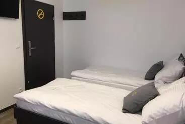 Hotel Kimanoclegi
