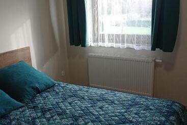 منتجع Ośrodek Wczasowy Wczasy Pod Gruszą