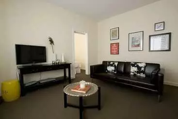 Arabella On West Apartments