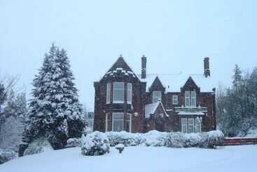 Aamiaismajoitus (B&B) The Hill