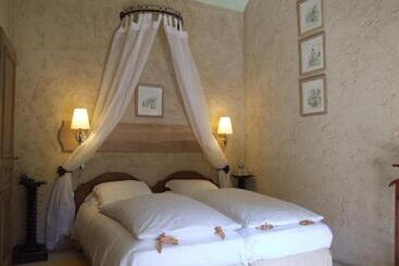 ホテル Le Petit Coq Aux Champs   Teritoria