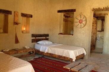 هتل Taziry Ecolodge & Sustainable Village