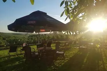 Aamiaismajoitus (B&B) Dwór Na Wichrowym Wzgórzu