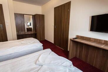 Hotell Noclegi Gawra