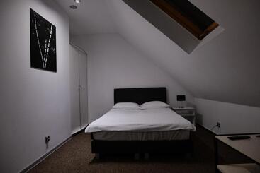 Azymut Hotel & Restaurant