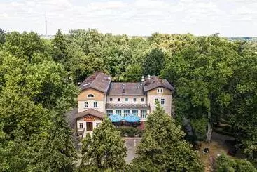 Dworek Brodowo Restauracja Hotel Przyjęcia