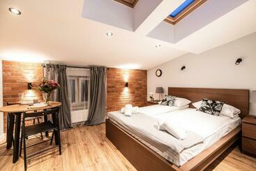 Апарт-отель Lubomirskiego 23 Residence   Great Location, 10 Min To Main Square By Foot, Right Next To Main Rail