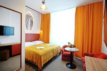 ペンション Dom Zdrojowy Amber