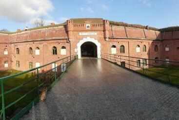 Hostel Twierdza Toruń   Fort Iv