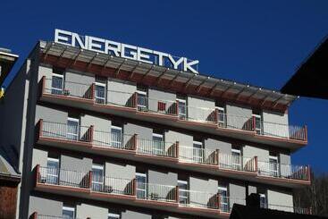 استراحتگاه Sanatorium Energetyk