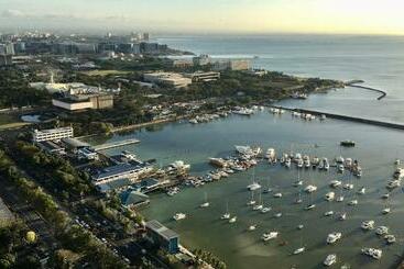 Bed and Breakfast Admiral Baysuites