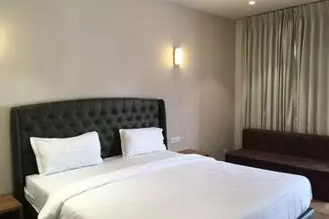 Hotel Vits Daman Devka Beach