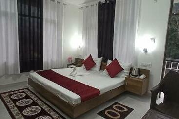 Pensionat Cozy Corner Manali