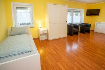 Pensão Monteur / Arbeiter Apartment_ Wohnung 4